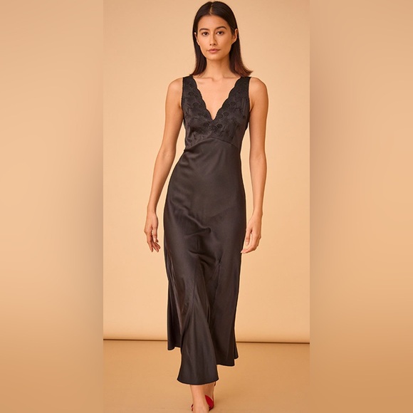 Hunter Bell Lulu Embroidered Satin Bias Gown Size 0 NWOT - Picture 13 of 14